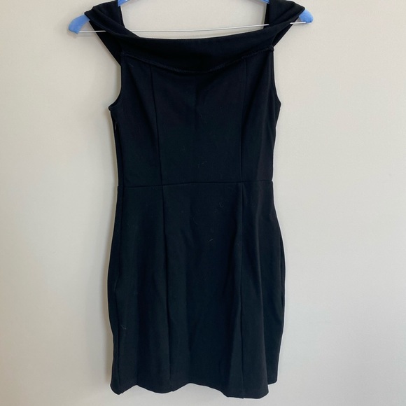 BY THE WAY.
Naya Off Shoulder Dress - Picture 10 of 10